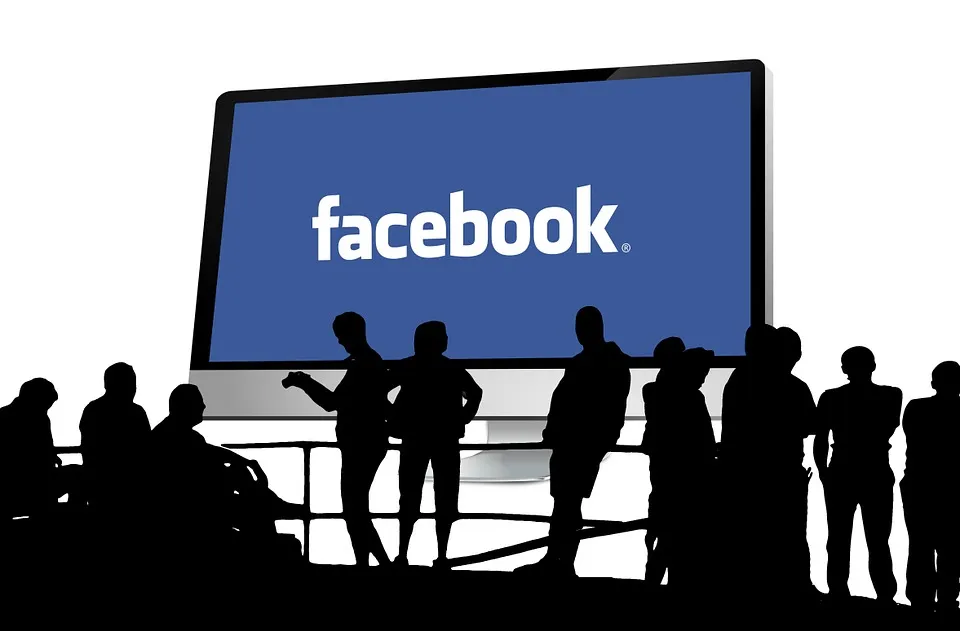 What are the Uses of Facebook Group Marketing Tools?